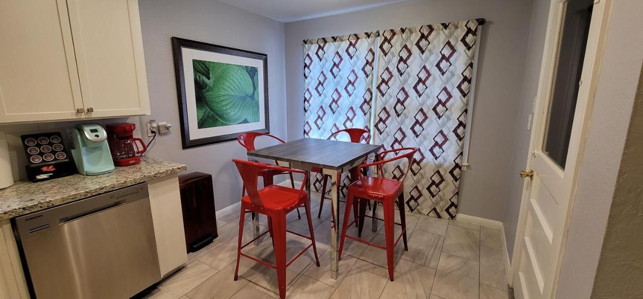 The Harby Street House - Close To U Of H, Stadiums, Downtown, Med Center Houston Eksteriør bilde