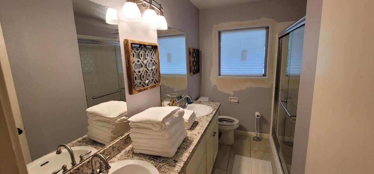 The Harby Street House - Close To U Of H, Stadiums, Downtown, Med Center Houston Eksteriør bilde